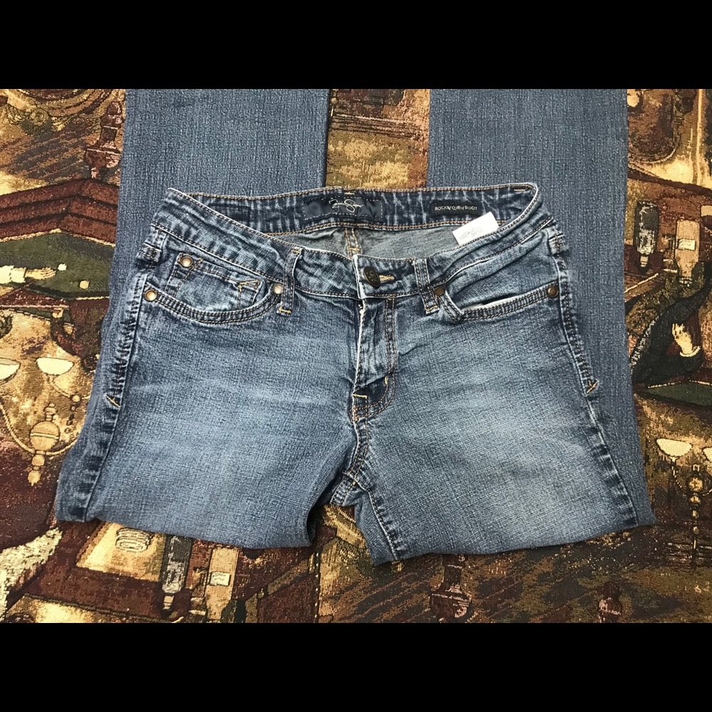 Jessica Simpson bootcuts- low rise stretch!